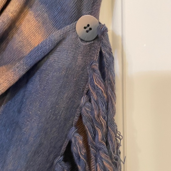 Navy Blue Gradient Striped Asymmetrical Sweater - Picture 6 of 6